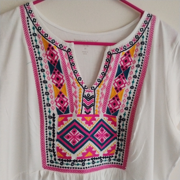 Woman Within Embroidered Floral Aztec Boho Whimsical Pink White Top SIZE 14-16 - Picture 2 of 14